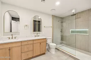 802 W Edgemont Ave, Phoenix, AZ 85007 - Photo 13