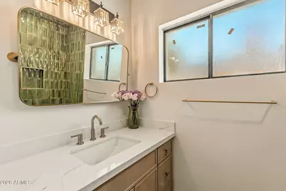 802 W Edgemont Avenue, Phoenix, AZ 85007 - Photo 23