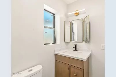 802 W Edgemont Avenue, Phoenix, AZ 85007 - Photo 35