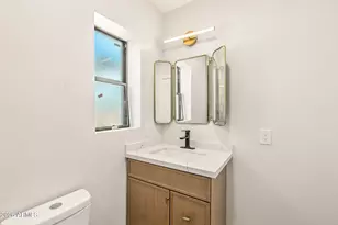 802 W Edgemont Ave, Phoenix, AZ 85007 - Photo 35