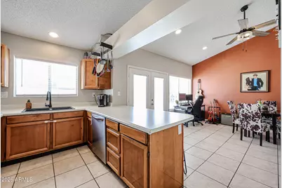 5925 W Crocus Drive, Glendale, AZ 85306 - Photo 13