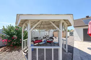5925 W Crocus Dr, Glendale, AZ 85306 - Photo 27