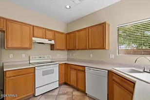 9945 E Fairview Ave, Mesa, AZ 85208 - Photo 7