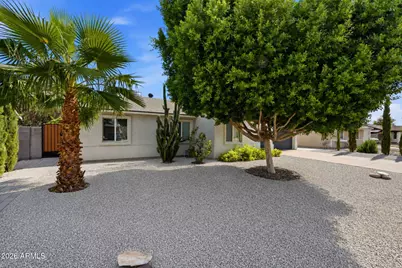4051 E Emile Zola Avenue, Phoenix, AZ 85032 - Photo 3