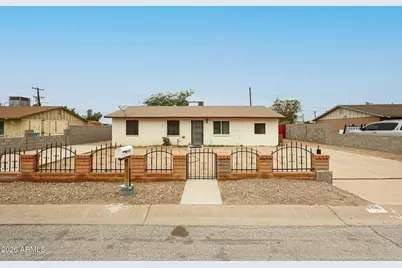 3920 W Lynne Lane, Phoenix, AZ 85041 - Photo 1