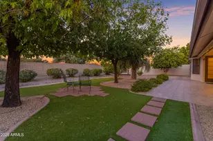 13518 W Gable Hill Dr, Sun City West, AZ 85375 - Photo 3
