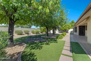 13518 W Gable Hill Dr, Sun City West, AZ 85375 - Photo 9