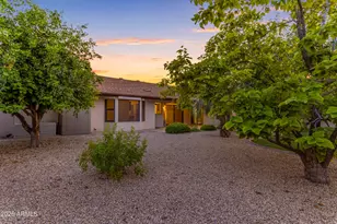 13518 W Gable Hill Dr, Sun City West, AZ 85375 - Photo 37