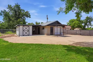 7909 W Country Gables Dr, Peoria, AZ 85381 - Photo 39