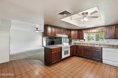 7909 W Country Gables Drive, Peoria, AZ 85381 - Photo 15