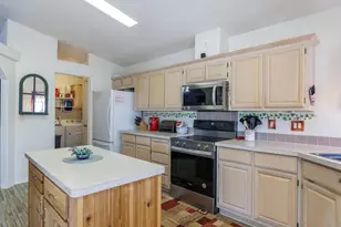 880 W Moon Shadow Dr, Casa Grande, AZ 85122 - Photo 9