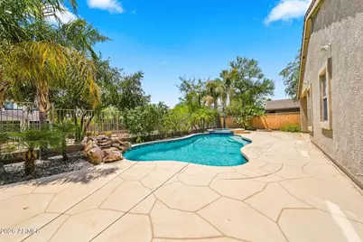 3037 W Gran Paradiso Drive, Phoenix, AZ 85086 - Photo 11