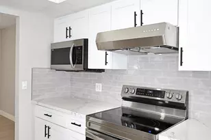 2131 E Geneva Dr, Tempe, AZ 85282 - Photo 7