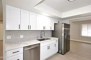 2131 E Geneva Dr, Tempe, AZ 85282 - Photo 5