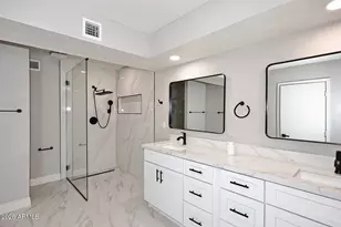2131 E Geneva Dr, Tempe, AZ 85282 - Photo 15