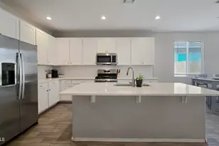 18572 W Cottontail Ln, Surprise, AZ 85387 - Photo 15