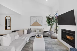 11011 N 92nd St, Scottsdale, AZ 85260 - Photo 5