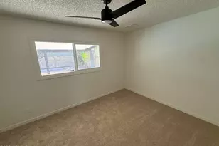 5215 W Hearn Rd, Glendale, AZ 85306 - Photo 17