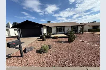 5215 W Hearn Road, Glendale, AZ 85306 - Photo 1