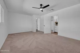 5215 W Hearn Rd, Glendale, AZ 85306 - Photo 17