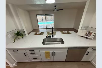 5215 W Hearn Road, Glendale, AZ 85306 - Photo 11