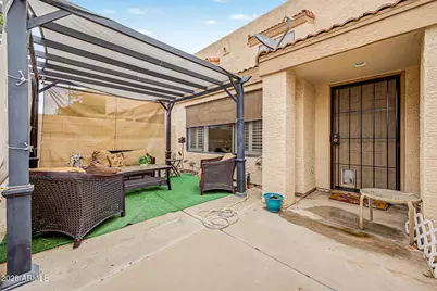 8870 N 48th Lane, Glendale, AZ 85302 - Photo 3