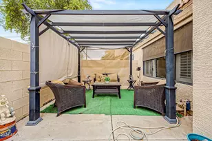 8870 N 48th Ln, Glendale, AZ 85302 - Photo 1