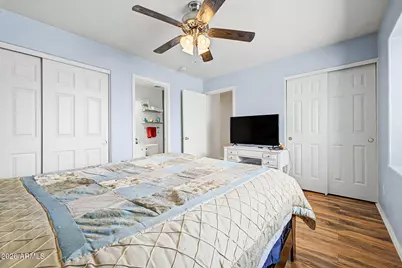 8870 N 48th Lane, Glendale, AZ 85302 - Photo 17