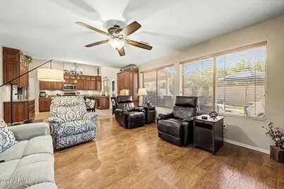 878 W Windhaven Avenue, Gilbert, AZ 85233 - Photo 13