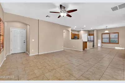 921 W Dana Drive, San Tan Valley, AZ 85143 - Photo 3