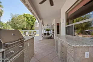 641 S Boulder Ct, Gilbert, AZ 85296 - Photo 53