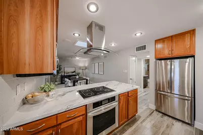 1202 E Alice Avenue, Phoenix, AZ 85020 - Photo 9