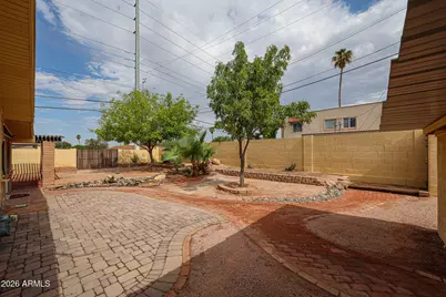 1202 E Alice Avenue, Phoenix, AZ 85020 - Photo 25