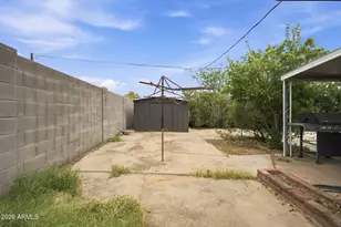 2308 E Delgado St, Phoenix, AZ 85022 - Photo 29
