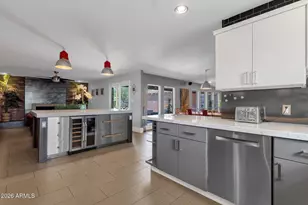 8602 E Cortez St, Scottsdale, AZ 85260 - Photo 15