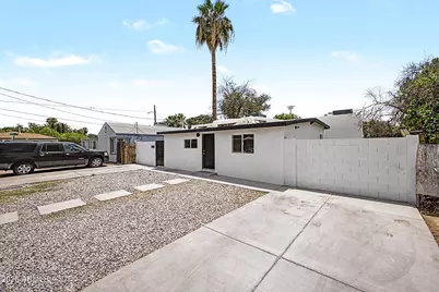 5959 W Gardenia Avenue, Glendale, AZ 85301 - Photo 3