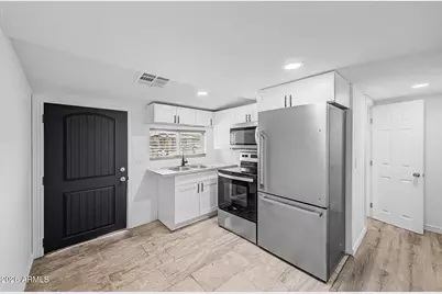 5959 W Gardenia Avenue, Glendale, AZ 85301 - Photo 7