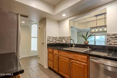 7920 E Arlington Road #Unit 6, Scottsdale, AZ 85250 - Photo 9
