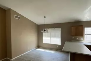 11350 W Eden McKenzie Dr, Surprise, AZ 85378 - Photo 5