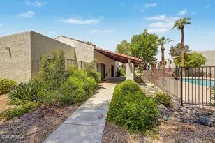 10444 N 69th St, Paradise Valley, AZ 85253 - Photo 25