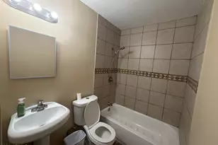 5810 W Earll Dr, Phoenix, AZ 85031 - Photo 11