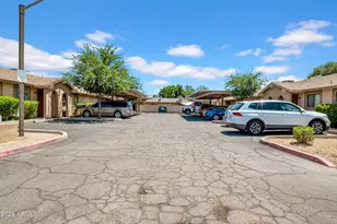 3027 E Grandview Rd, Phoenix, AZ 85032 - Photo 3