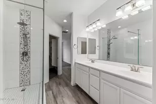 2425 W Bronco Butte Trl, Phoenix, AZ 85085 - Photo 7