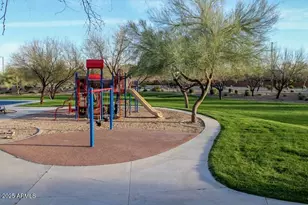 2425 W Bronco Butte Trl, Phoenix, AZ 85085 - Photo 47
