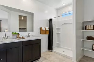 5491 E Darwin Dr, San Tan Valley, AZ 85140 - Photo 17