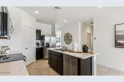 5491 E Darwin Drive, San Tan Valley, AZ 85140 - Photo 7
