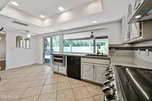 324 W Willow Ave, Phoenix, AZ 85029 - Photo 13
