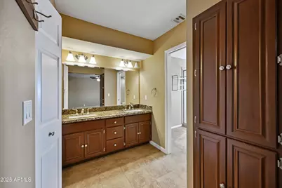324 W Willow Avenue, Phoenix, AZ 85029 - Photo 19