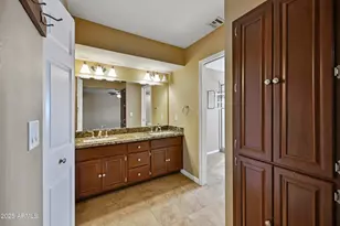 324 W Willow Ave, Phoenix, AZ 85029 - Photo 19