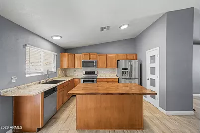 4226 N 109th Drive, Phoenix, AZ 85037 - Photo 7